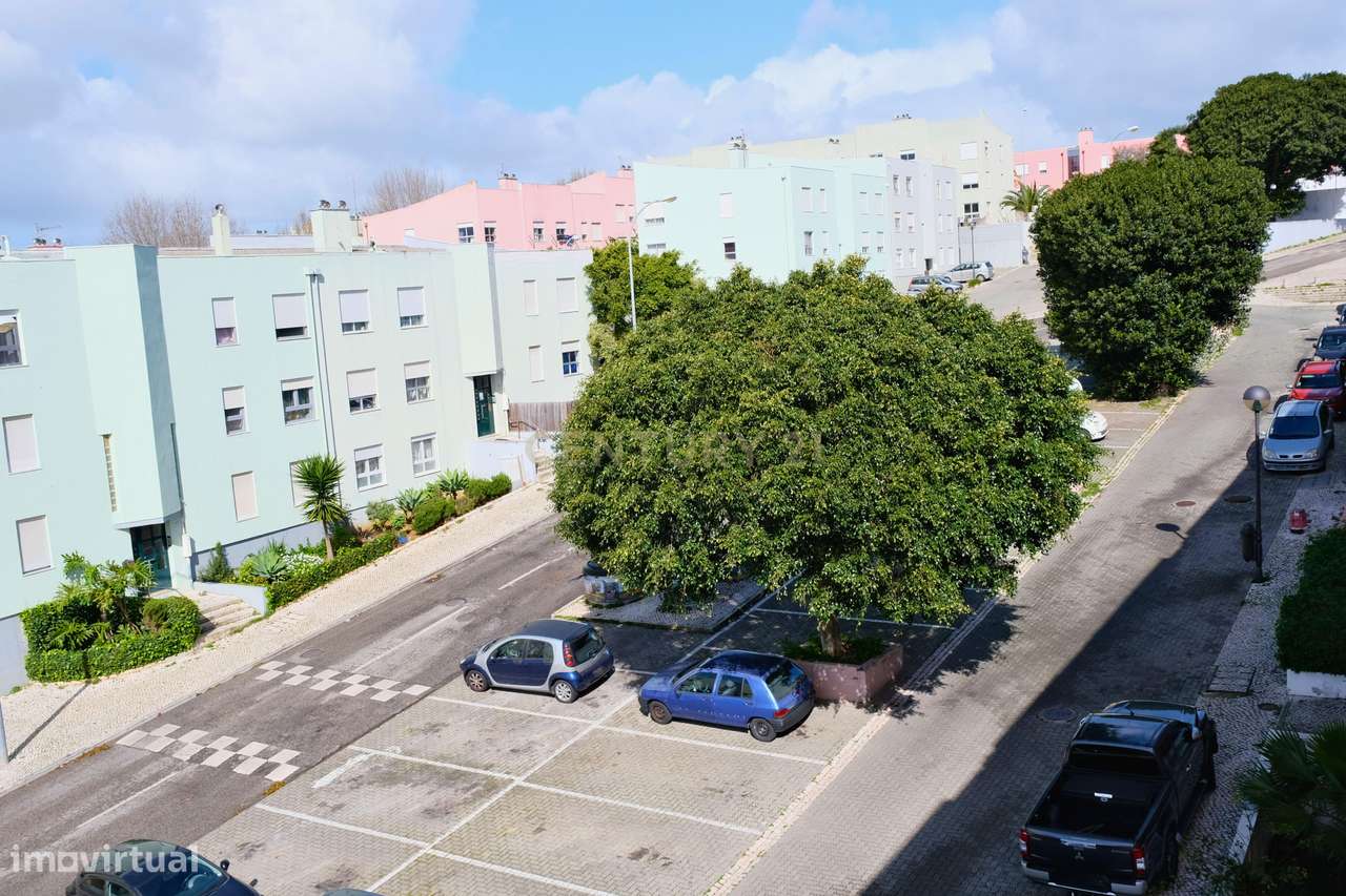 Apartamento em Paço de Arcos (remodelado, cozinha equipada) - Grande imagem: 5/41