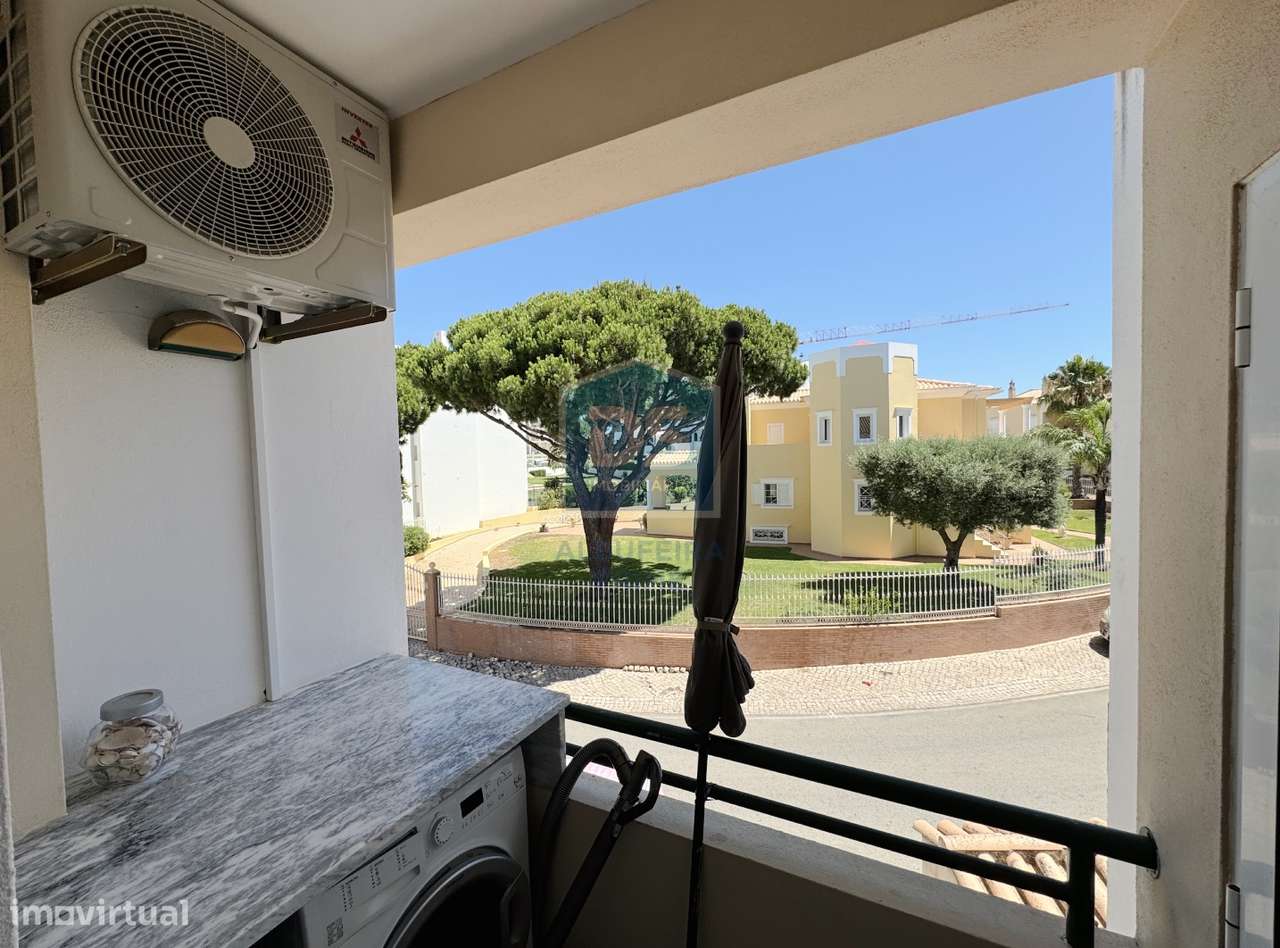 Apartamento T2 Venda em Quarteira,Loulé-15
