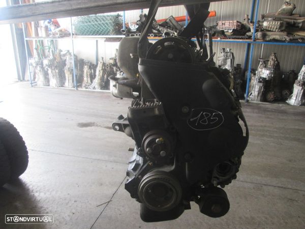 Motor 8140S9W RENAULT TRAFIC 1990 25D - 1