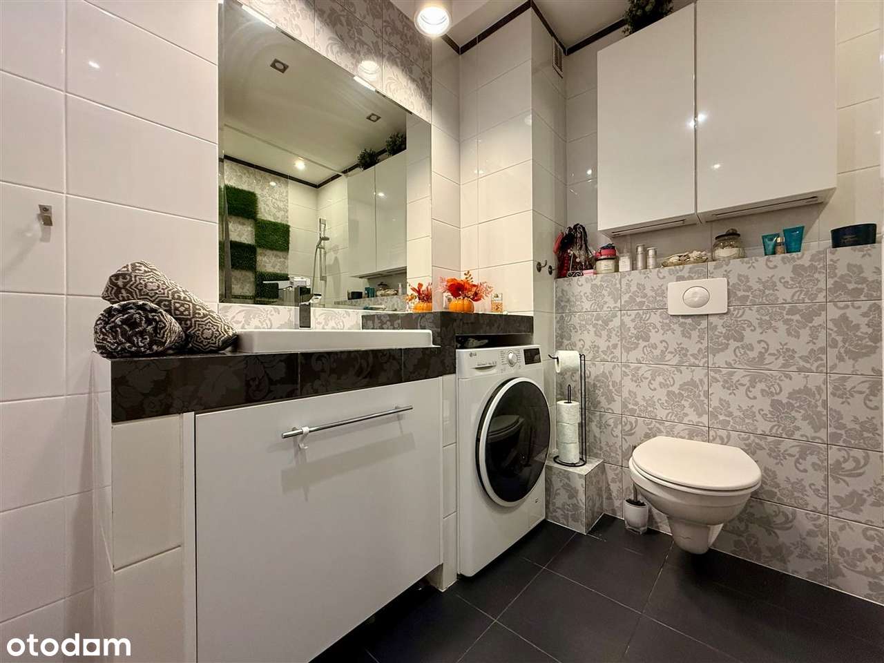 Mieszkanie 3 pokoje, garaż, 2 balkony, widok-16