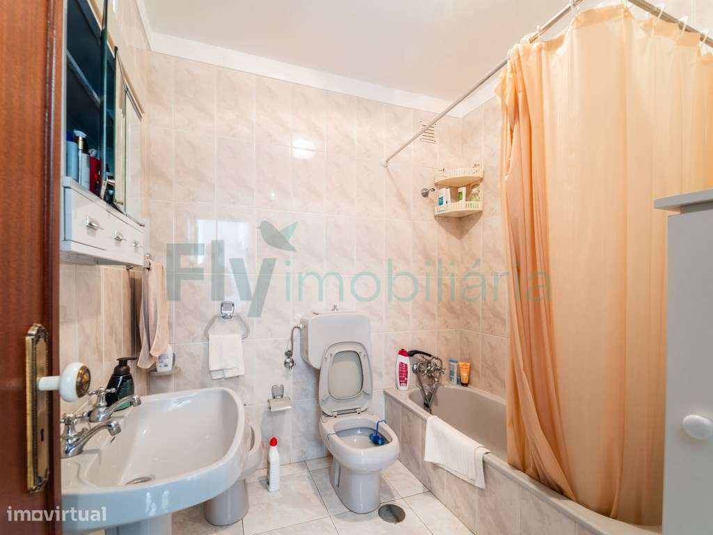 Apartamento T1 em Aver-O-Mar - 2ª Linha de Praia-15