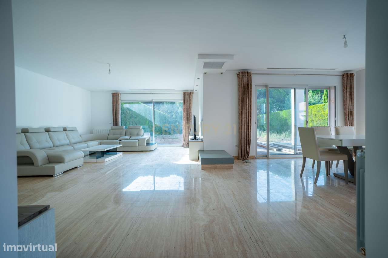 Moradia T4 com Piscina Privativa | Bicesse, Cascais-30