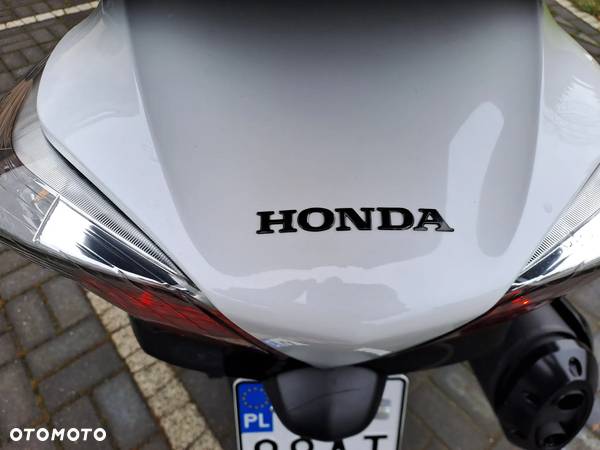 Honda FJS - 19