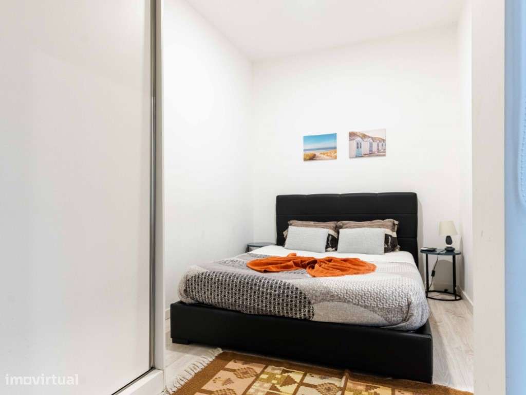 T0 com Terraço - Rés-do-Chão-7