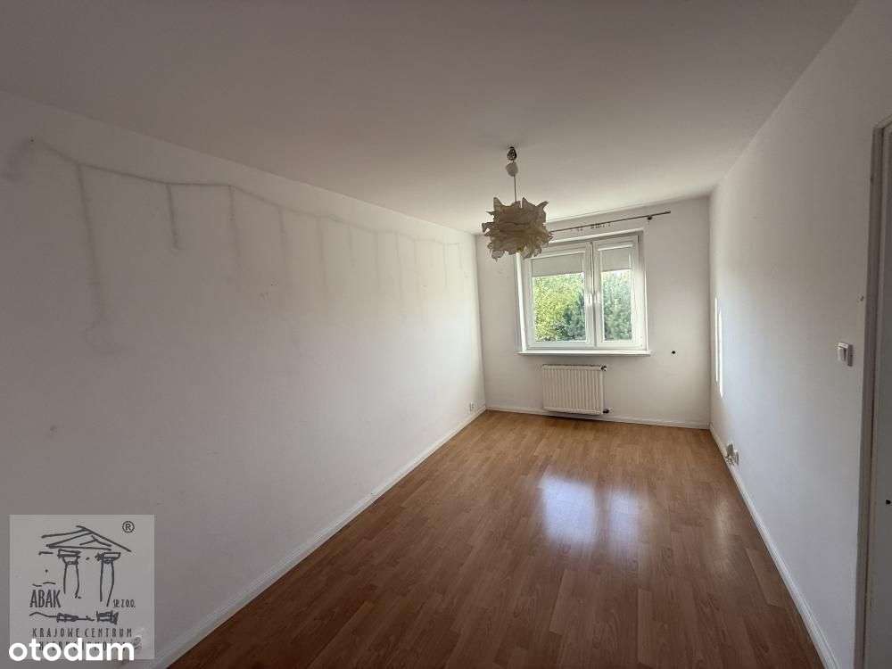 3 pokojowe Literacka , osobna kuchnia duży balkon , piwnica , garaż-9