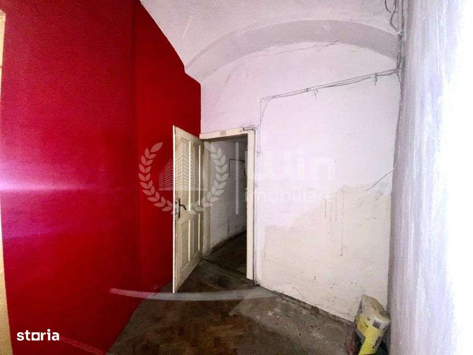 Apartament 1 camera | Etaj 1 | Cladire Istorica | Piata Unirii! - Imagine principală: 3/5