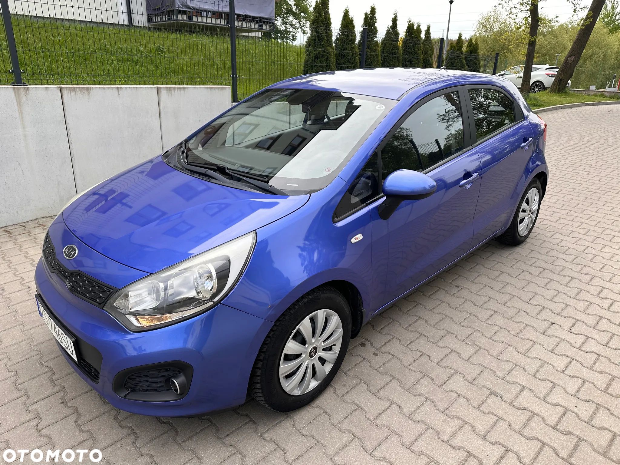 Kia Rio 1.2 Attract - 1