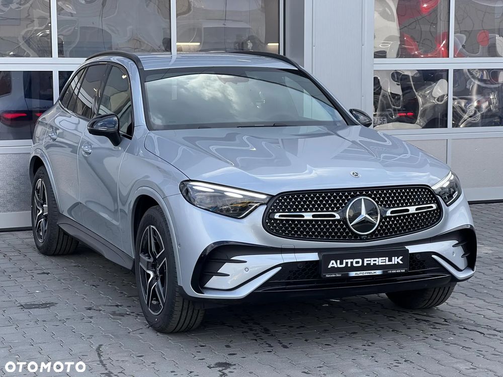 GLC 220d 4Matic, Linia AMG Premium Night, HAK