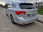 Toyota Avensis 2.0 D-4D Premium - 8