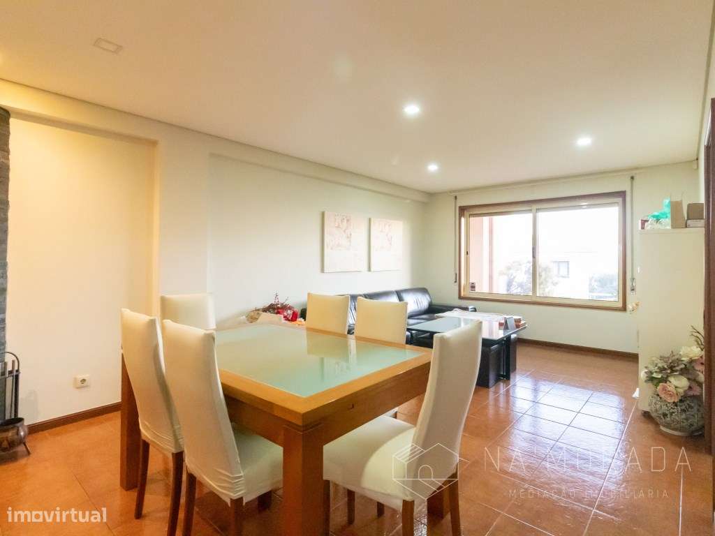 Apartamento T3 em Sanguedo em Edifício Modernizado e Ótimos Acessos - Grande imagem: 4/19