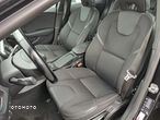 Volvo V40 D2 Momentum - 17