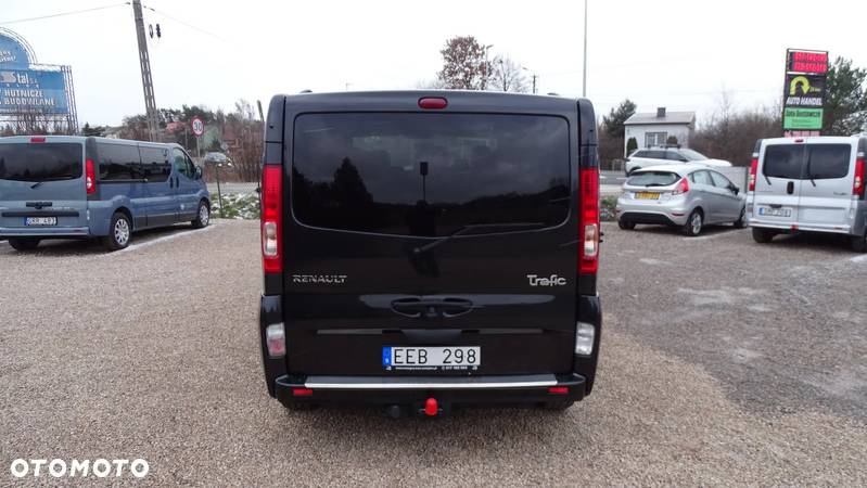 Renault Trafic 2.0 dCi 115 FAP Grand Passenger Black Edition - 6