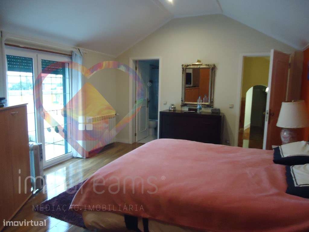 Moradia T5 com piscina + apartamento T1 em Esgueira, Aveiro-59