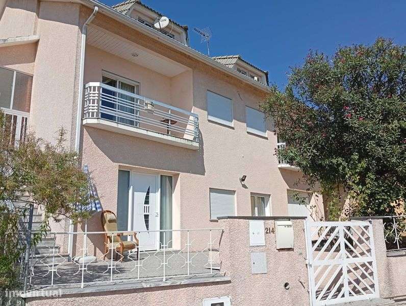 Moradia T4 com vistas deslumbrantes - Grande imagem: 4/9