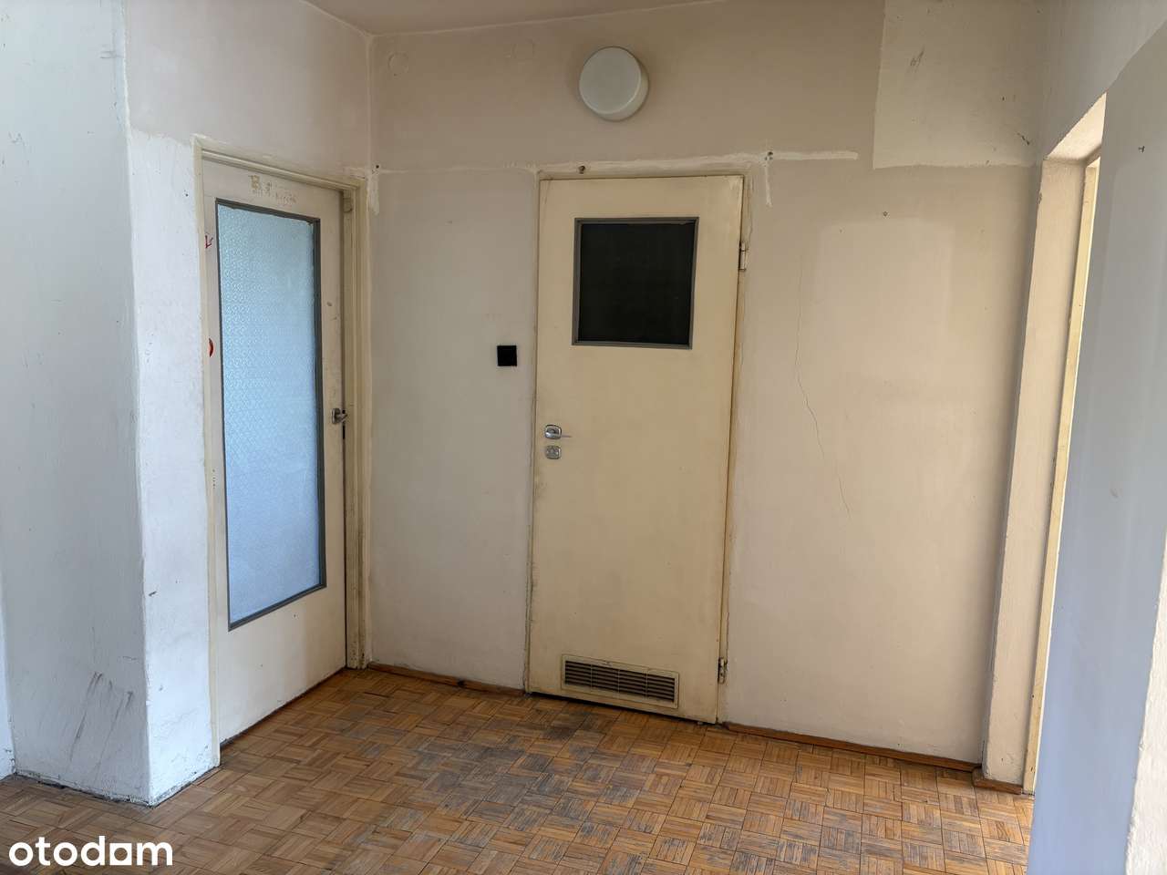 Mieszkanie do remontu | 3 pokoje, loggia! | os. Batorego, Żyrardów-10