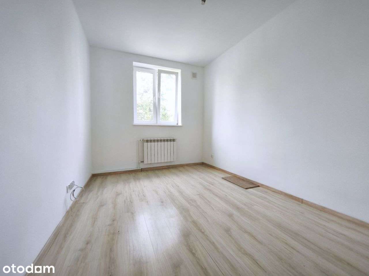 nad jeziorem z ogródkiem i garażem - Pełny obrazek: 4/11