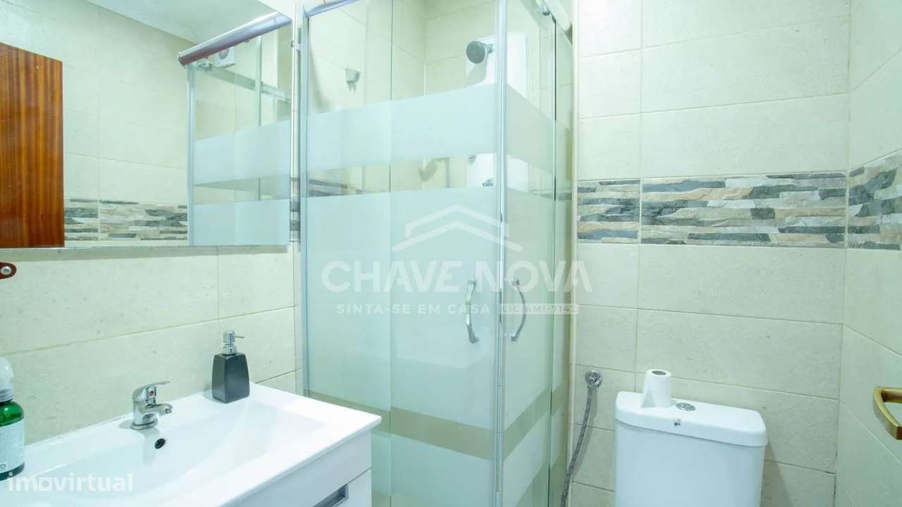 Apartamento T3 em Canidelo c/ vistas mar | Remodelado-12