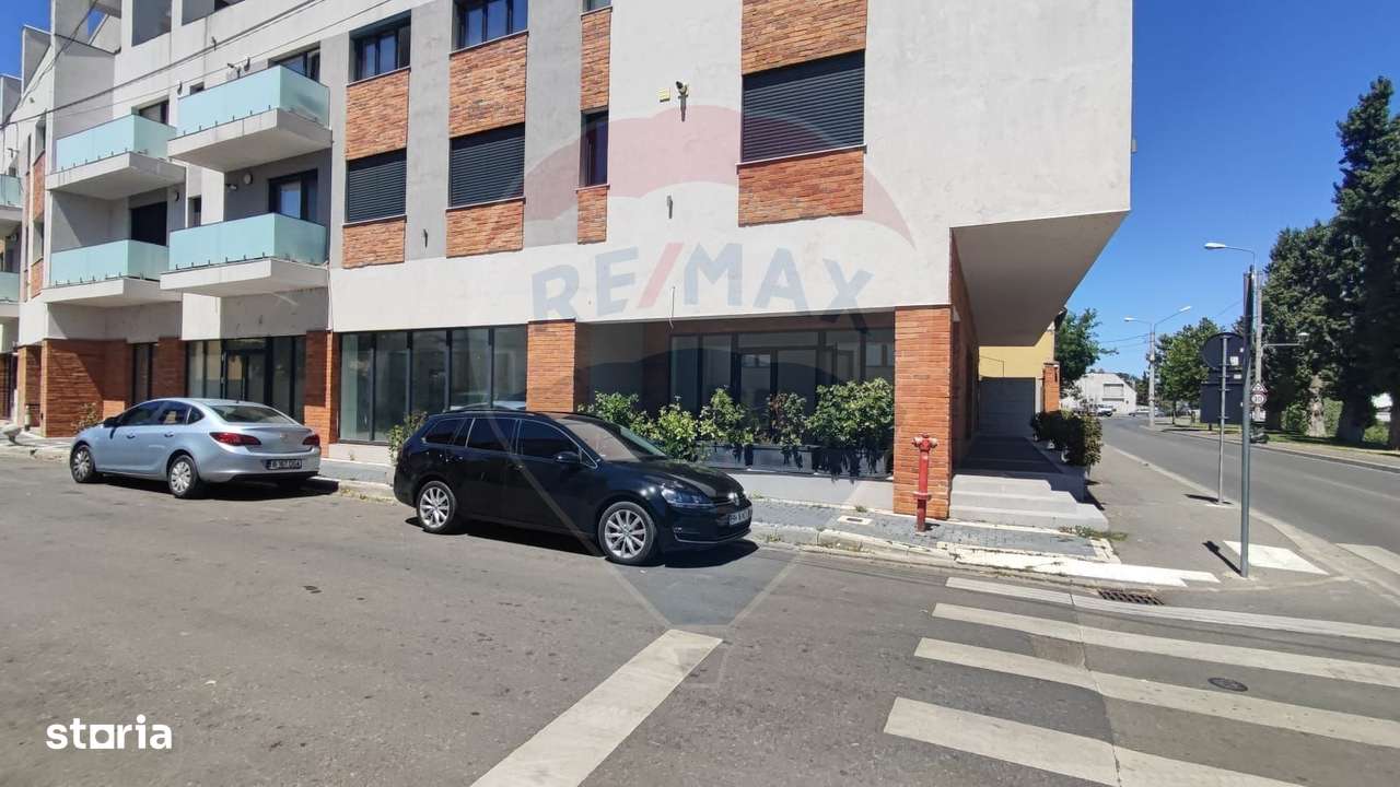 Spațiu comercial ori birouri de închiriat, zona ultracentrală, Oradea - Imagine principală: 2/15