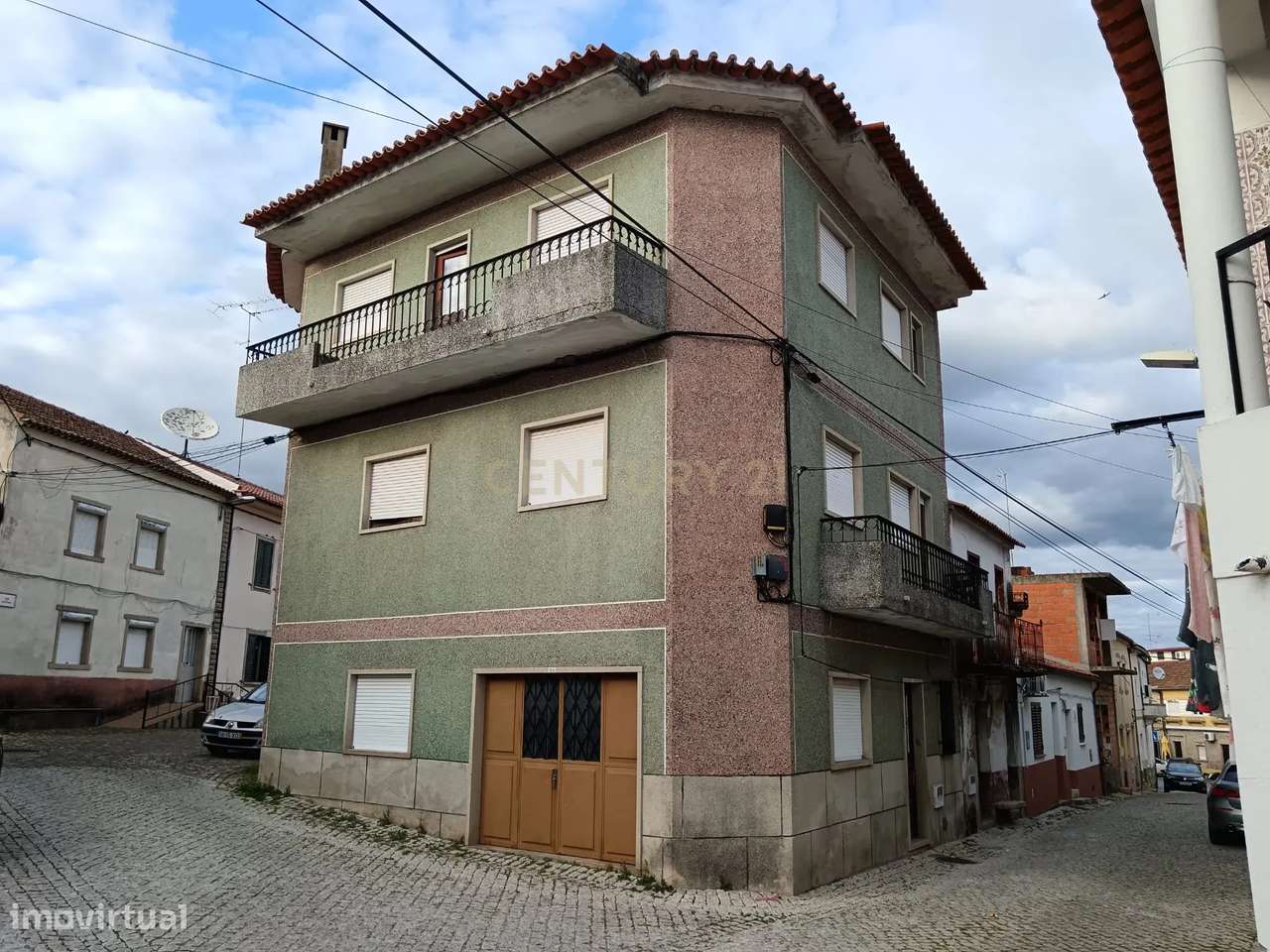 Espaçosa Moradia em Escalos de Cima, Castelo Branco-0