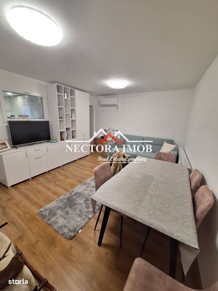NECTORA IMOB-Casa cu 2 corpuri, 116 mp + 252 mp teren, Str. Dambovitei - Imagine principală: 3/17