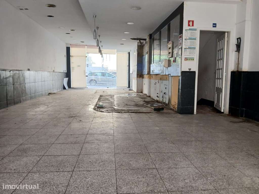 Loja - centro da cidade - comércio ou restauração - Grande imagem: 3/5