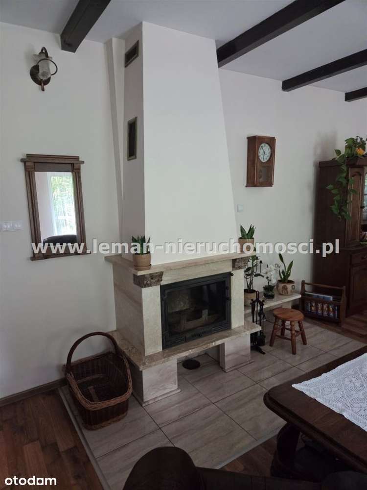 Siedlisko z prywatnym stawem, lasem i gruntami-4