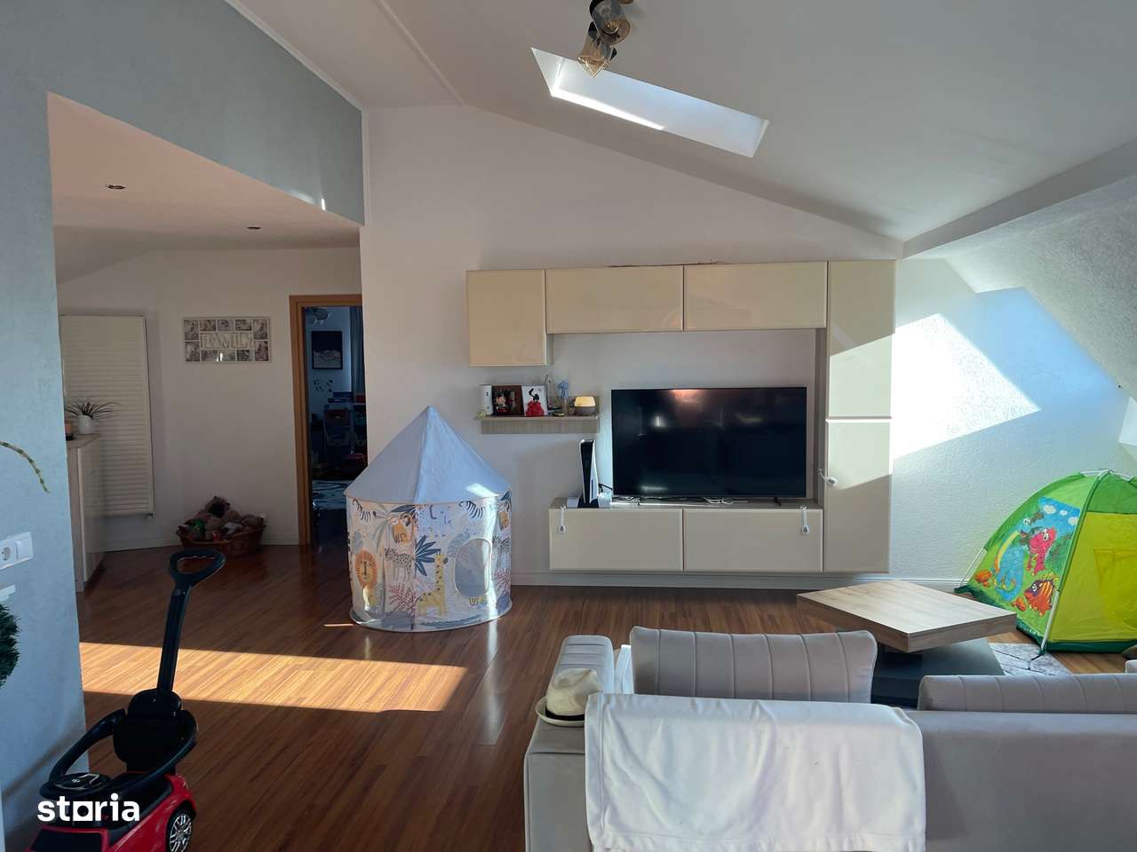 Apartament 3 camere,Zona Semicentrala-2