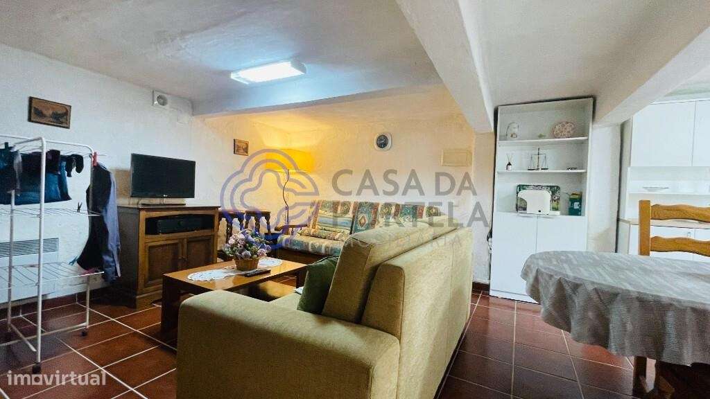 Moradia Exclusiva em Zona Tranquila de Ceira-23