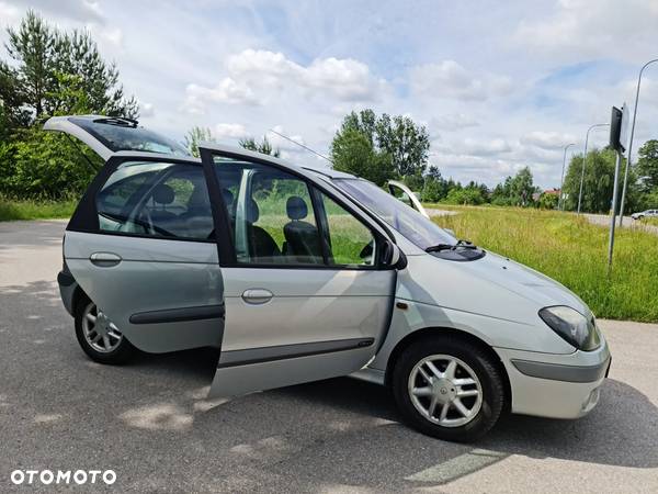 Renault Scenic - 13