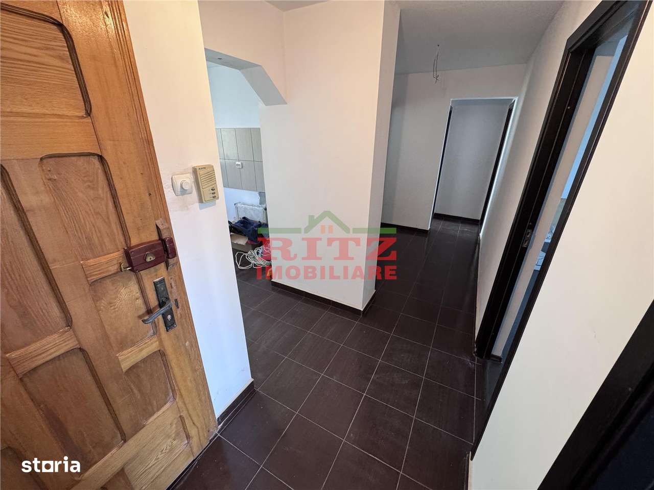 Nou! Ap. 4 cam. S=73 mp, et. 3, zona Zahana!-6