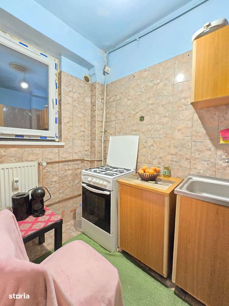 Iancului - Pantelimon, bloc 1980-7