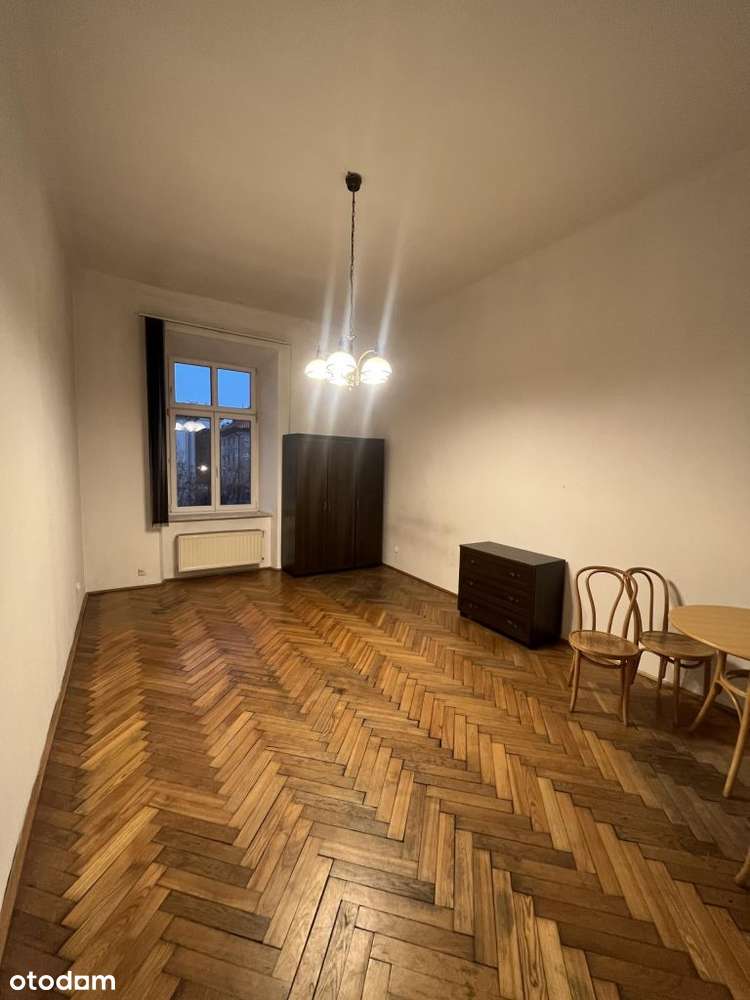 Mieszkanie na Starym mieście, Plac Sikorskiego - Pełny obrazek: 1/6