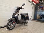 Piaggio Vespa - 2