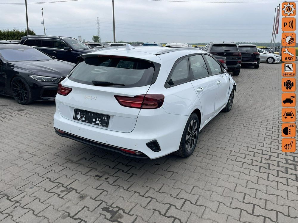 Kia Ceed III 1.5 T-GDI DCT7 OPF Spirit 2025