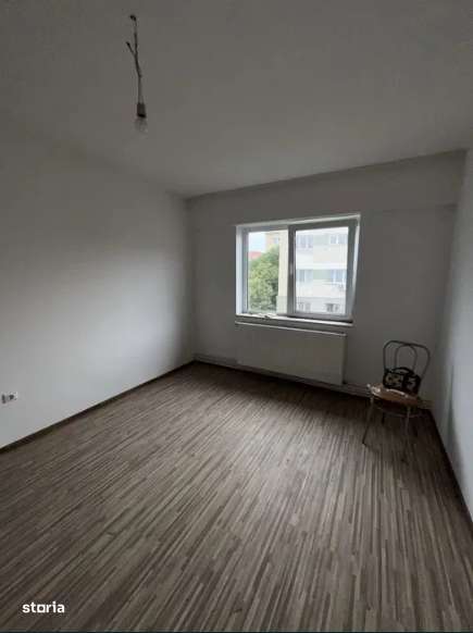 Apartament 2 camere, zona Banc Post, disponibil! - Imagine principală: 5/6