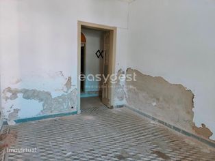 Moradia para recuperar com boas áreas, localizada na Vila de Aljustrel - Grande imagem: 5/22