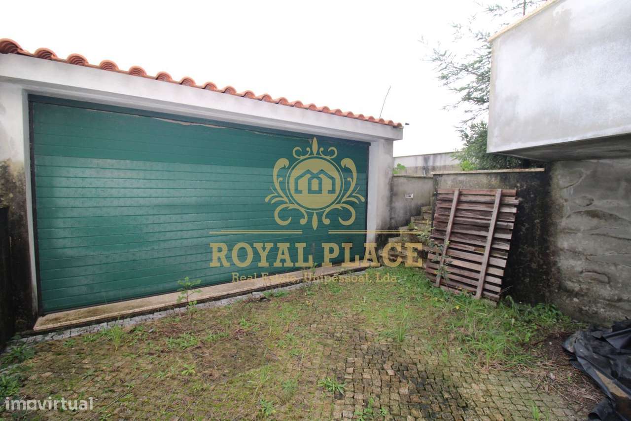 Moradia V4 em Lobão, Santa Maria da Feira-15