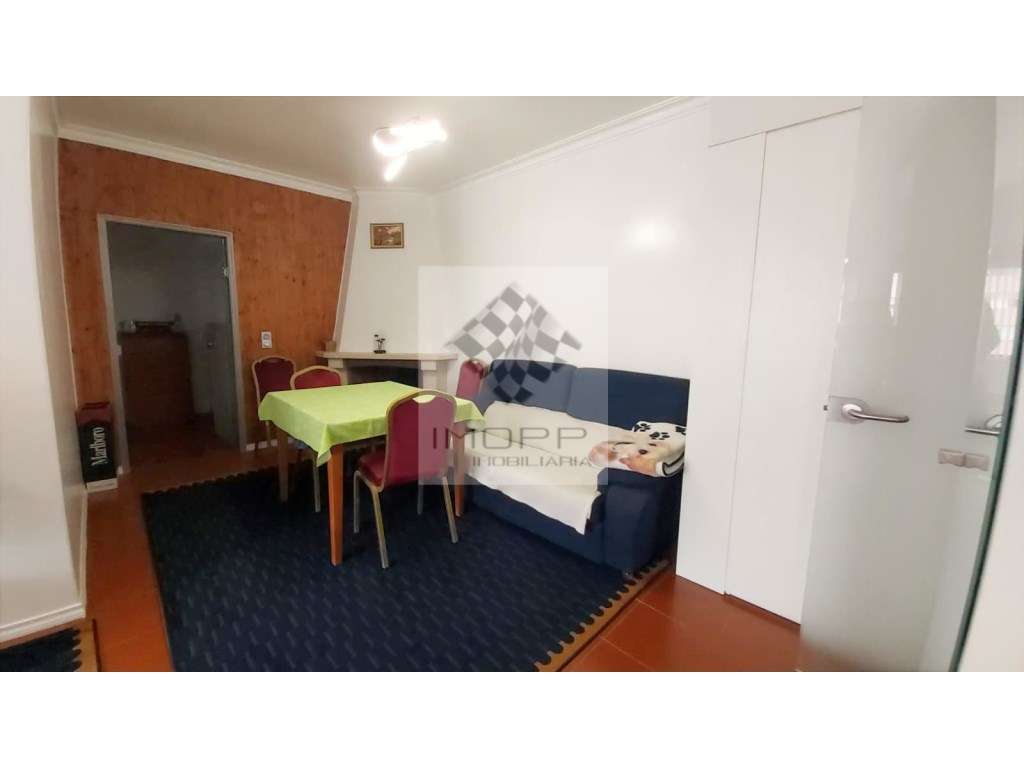 Fantástico Apartamento T2 em Matarraque - São Domingos de Rana-14