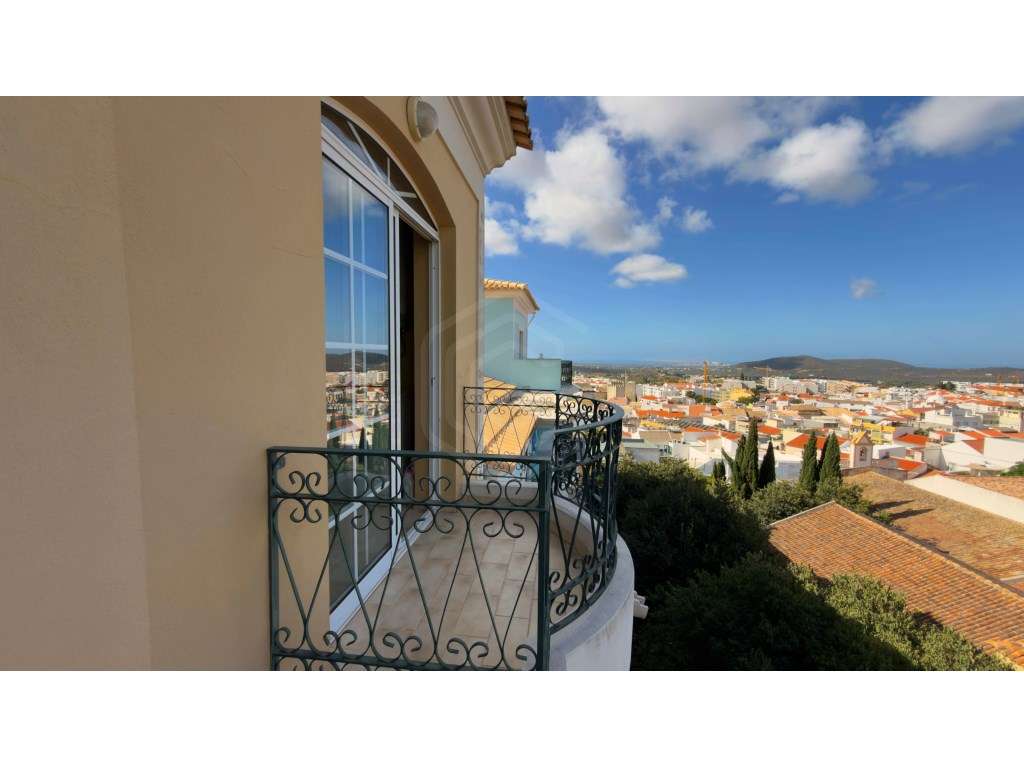 Apartamento T3 em zona centro de Loulé, Algarve-24