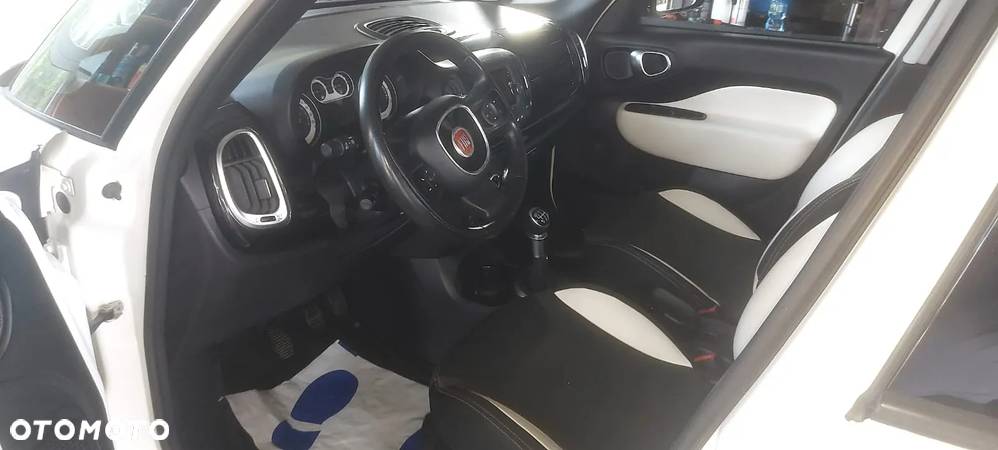 Fiat 500L 1.6 Multijet Trekking S&S - 11