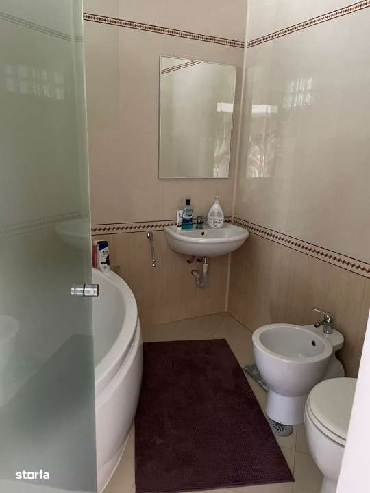 Apartament - 3 camere - decomandat-Str. Matei Basarab-16