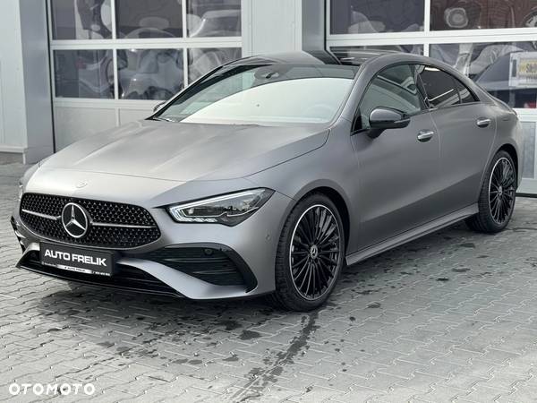 Mercedes-Benz CLA - 4