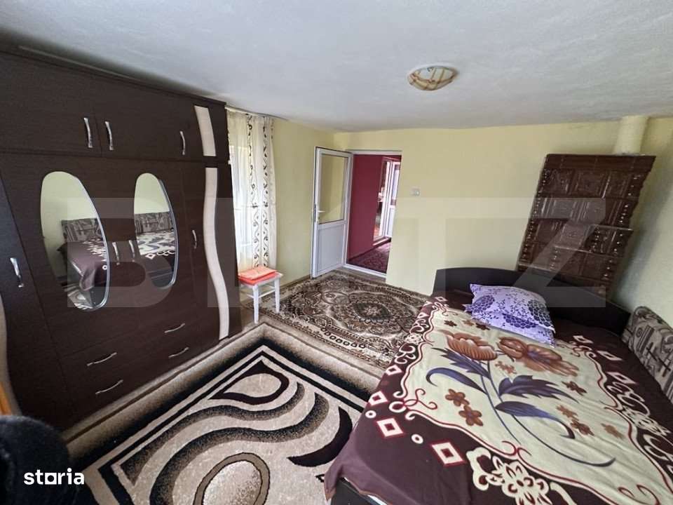 Casa cu 3 camere, zona Isvarna - Imagine principală: 3/9