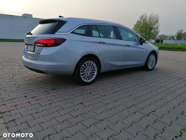 Opel Astra V 1.4 T Elite S&S - 8