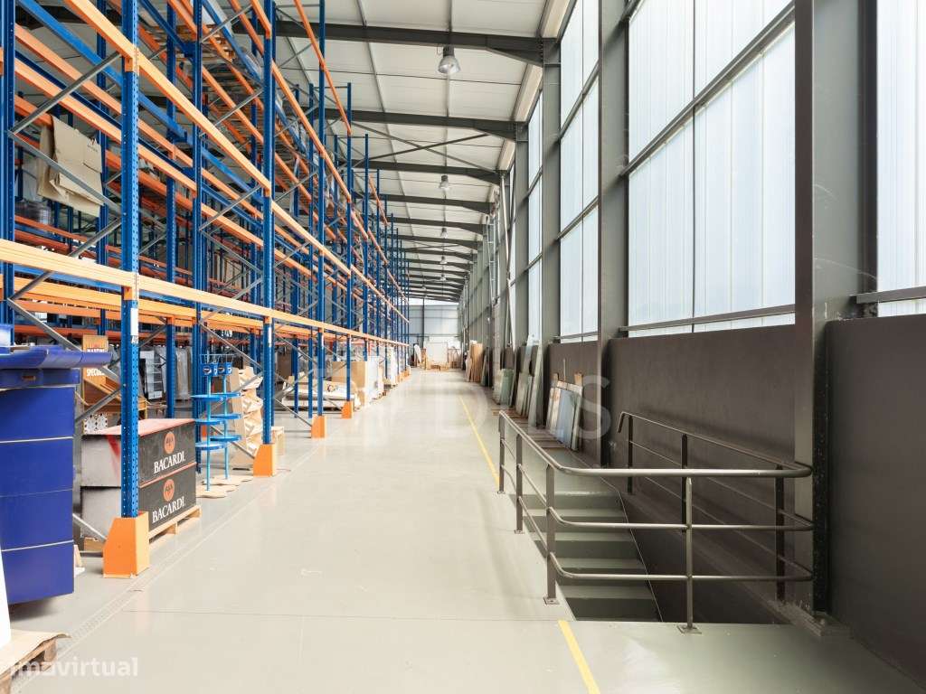 Armazém para venda no FactoryHub em Covais, Penacova-18