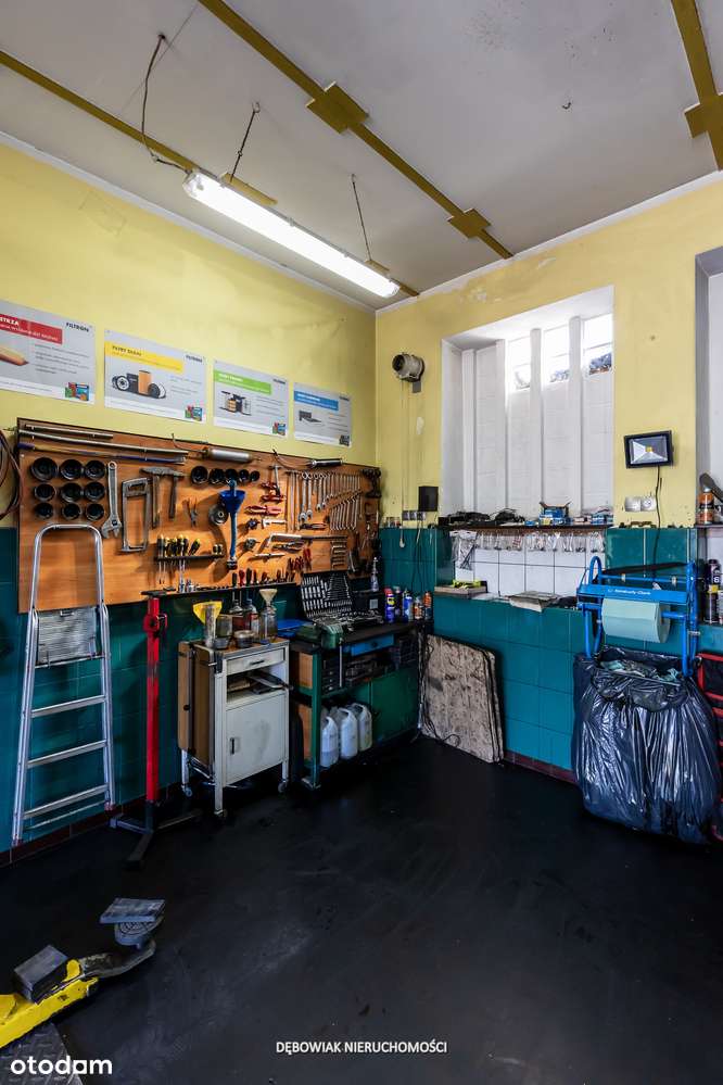 Zakład mechaniki samochodowej wraz z wyposażeniem-17