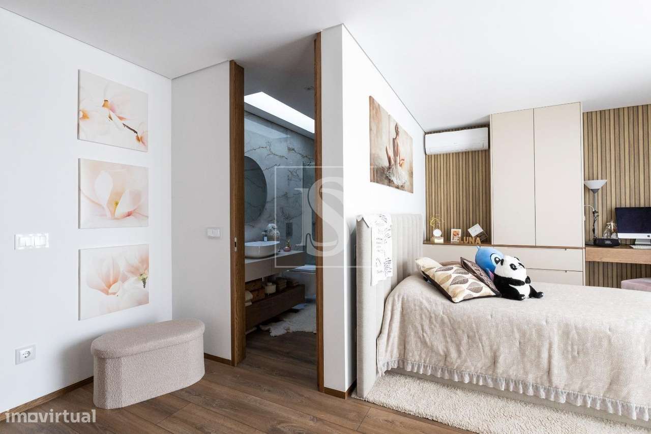 Moradia T4 de Alto Padrão à Venda – Agudela, Perafita-10