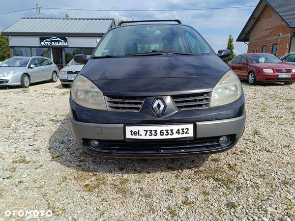 Renault Grand Scenic - 23