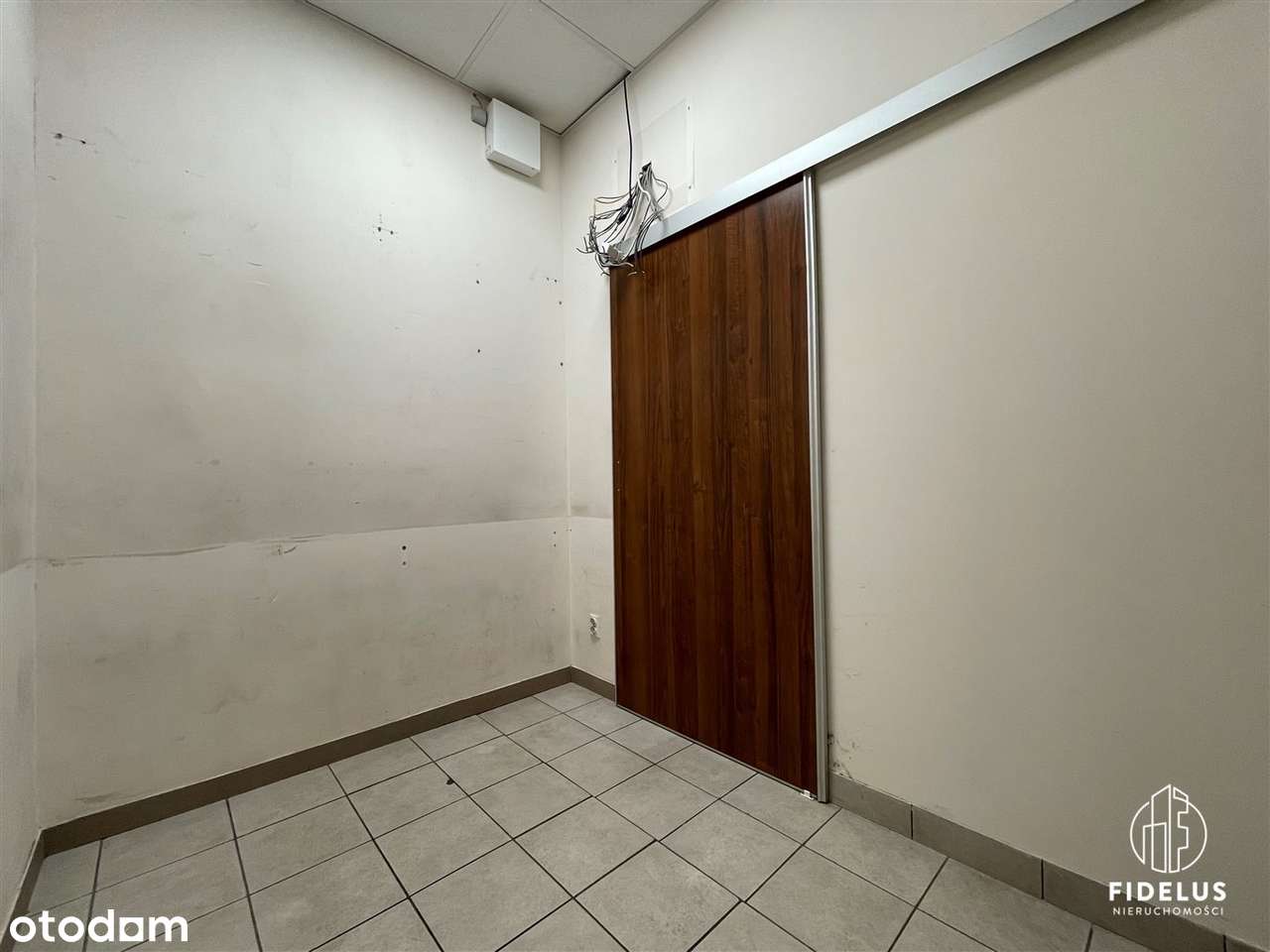 Lokal na sprzedaż/ 143m2/al. Niepodległości 87-13