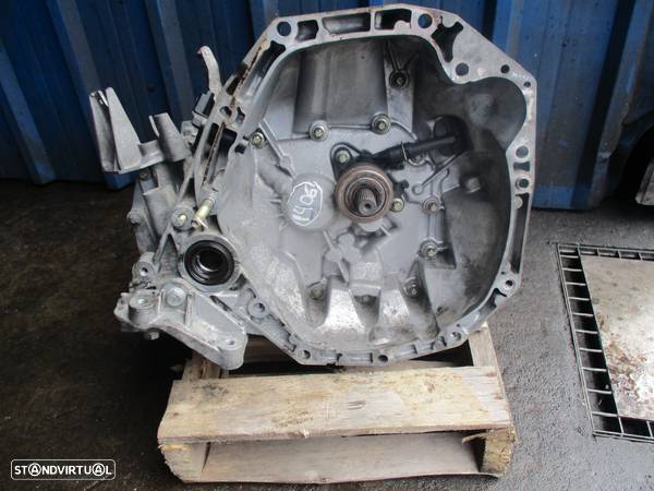 Caixa Velocidades 8200166686 RENAULT CLIO 2 2004 1.5D Diesel 5V - 1